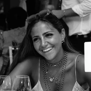 Claudia Aatarazzi.