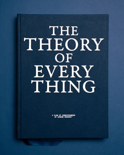 Copertina di un libro blu scuro con il titolo "THE THEORY OF EVERY THING" stampato in grandi caratteri bianchi con font graziato.